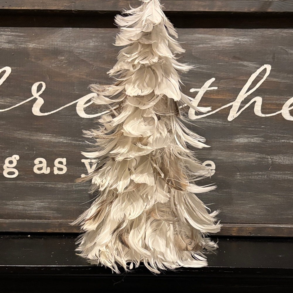 Elegant Feather Holiday Tree